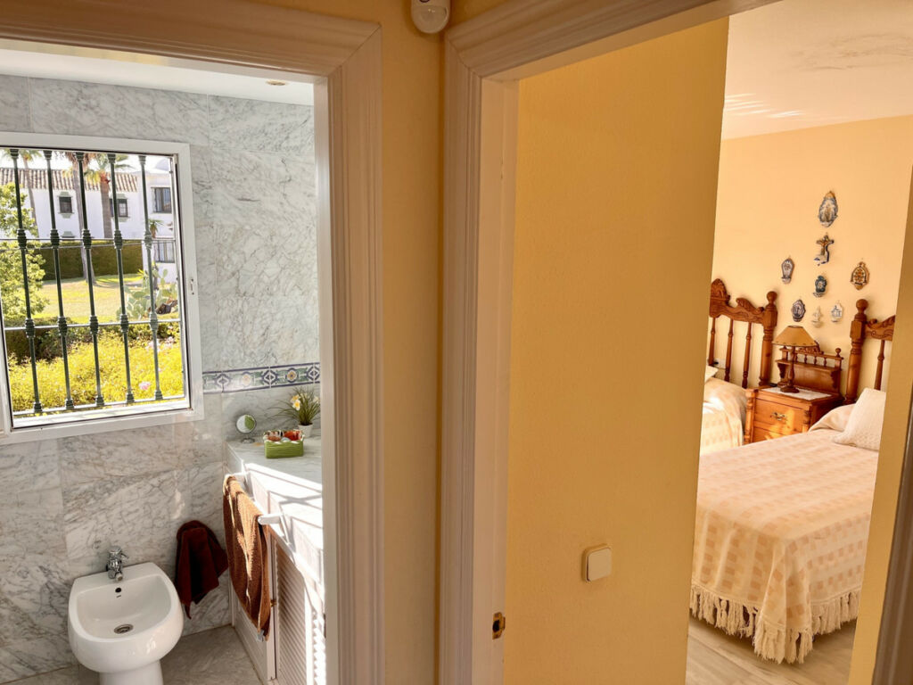 Townhouse Estepona Málaga - image 23