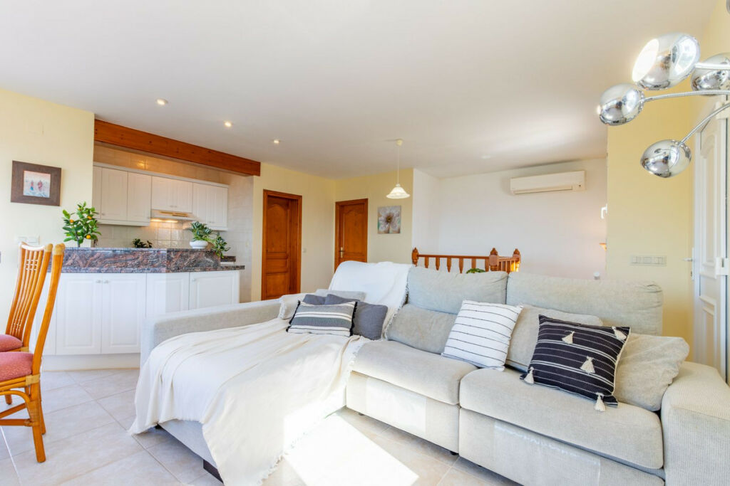 Detached Villa Moraira Alicante - image 23