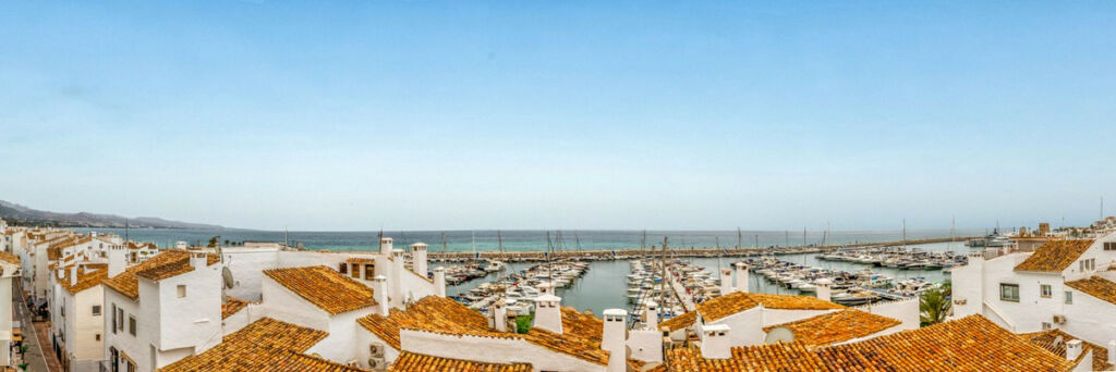 Middle Floor Apartment Puerto Banús Málaga - image 23