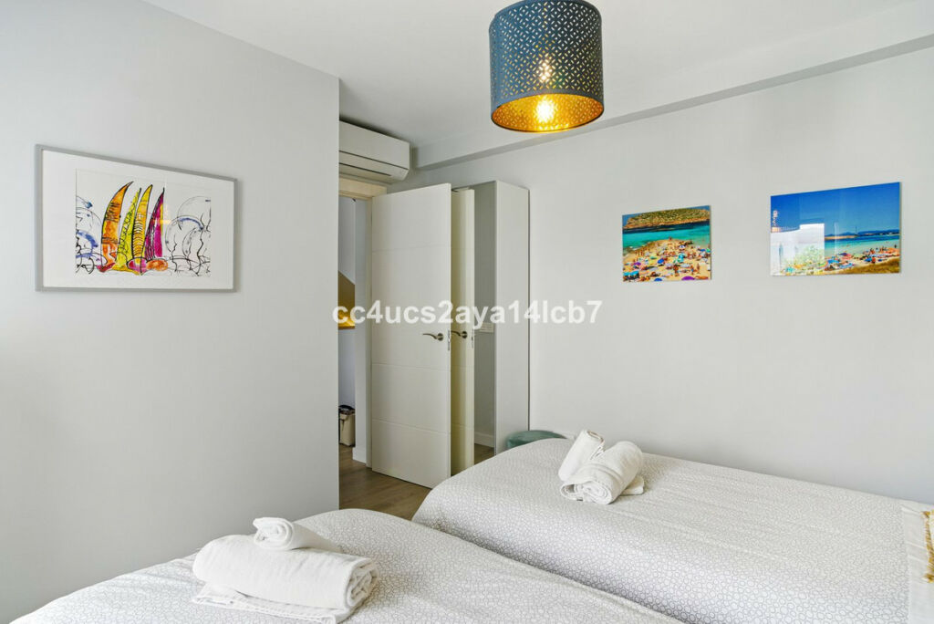 Townhouse Nueva Andalucía Málaga - image 23