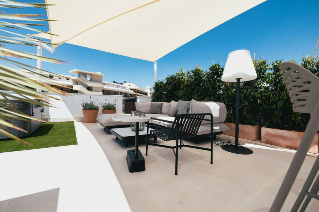 Penthouse Duplex Higueron Málaga - image 23