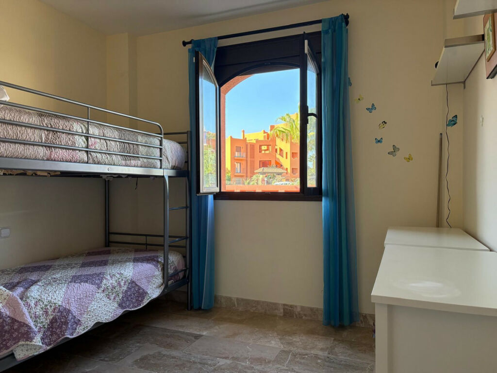 Ground Floor Apartment Estepona Málaga - image 23