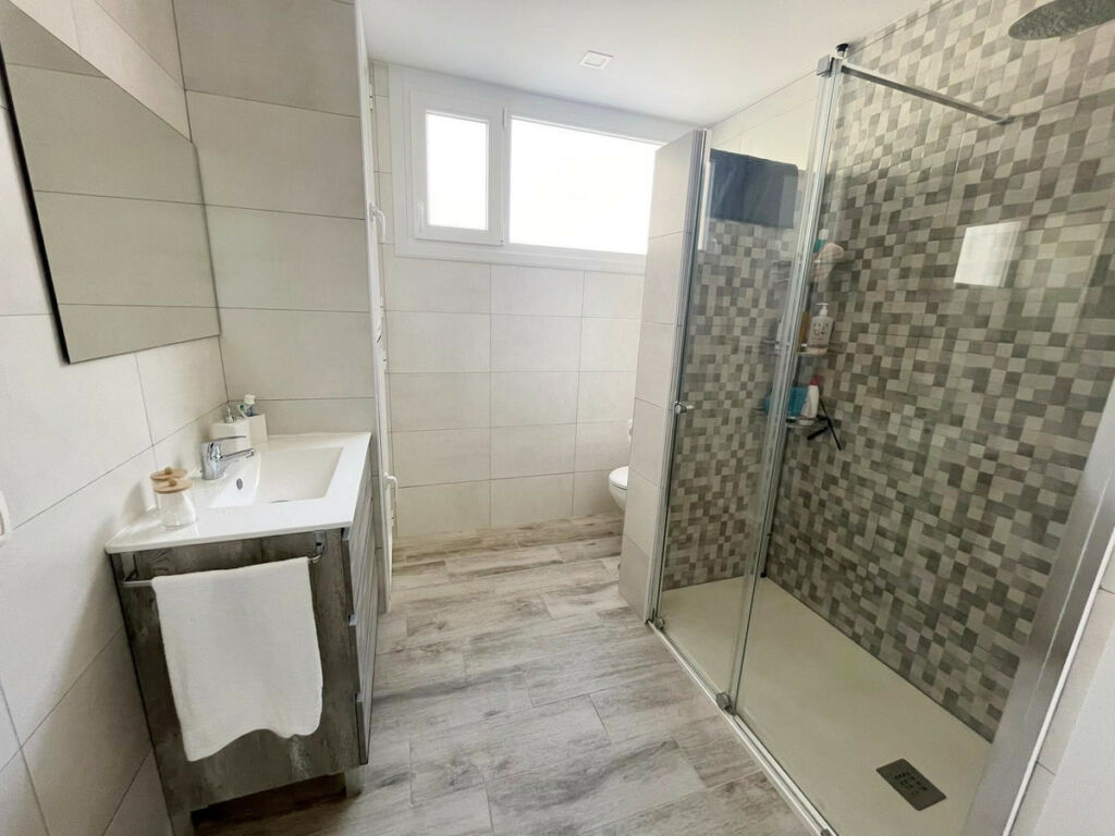 Ground Floor Apartment Benalmadena Málaga - image 17