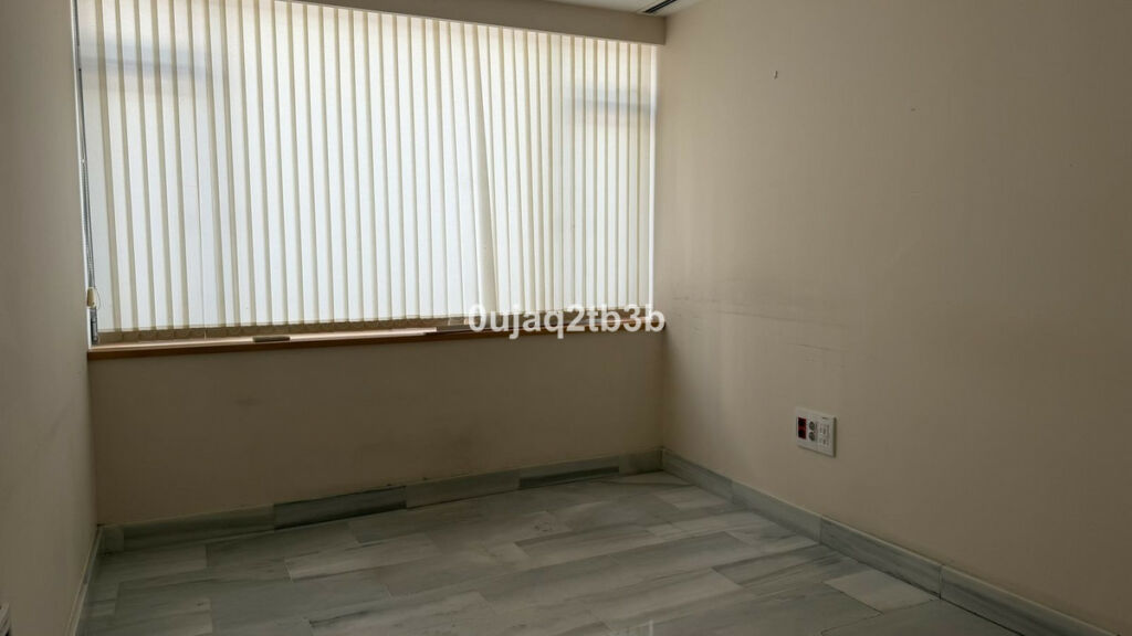 Office Marbella Málaga - image 23