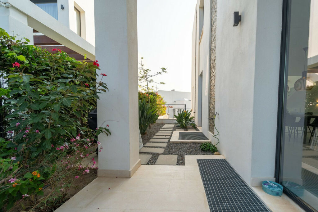 Semi-Detached House Cabopino Málaga - image 23