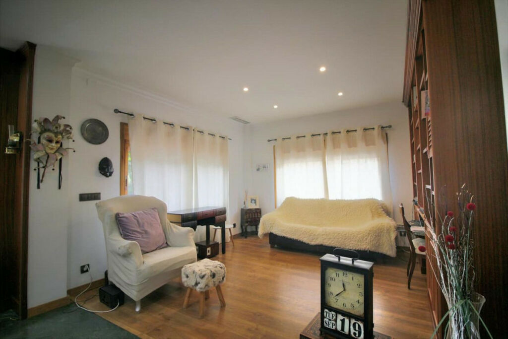 Detached Villa Benalmadena Málaga - image 23