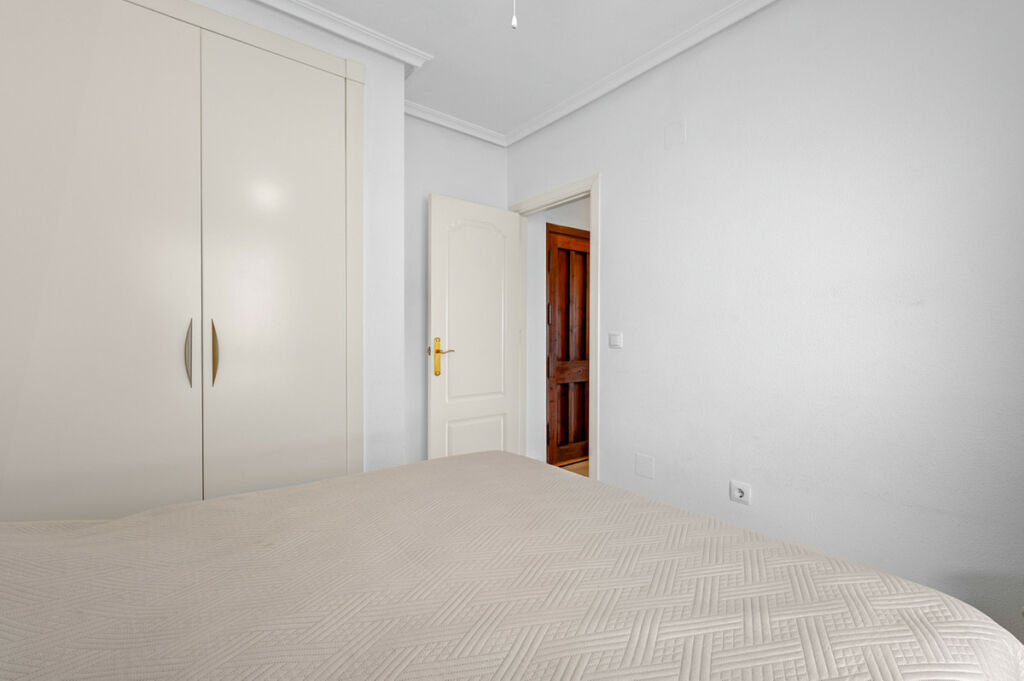 Middle Floor Apartment Playa Flamenca Alicante - image 23