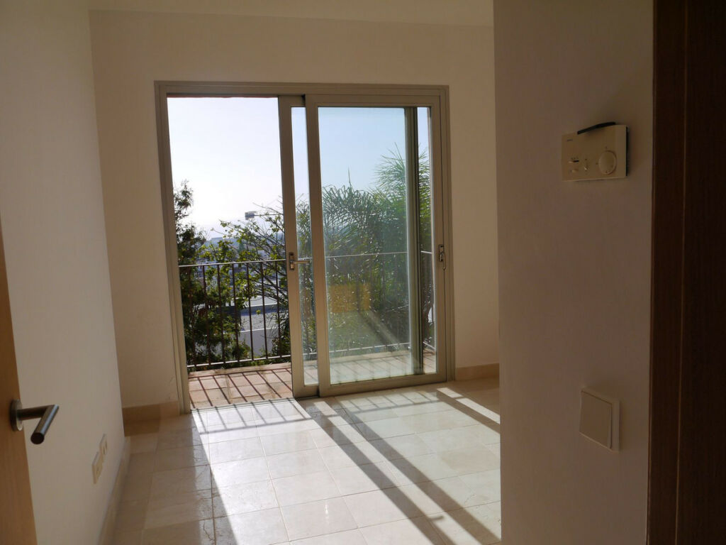 Semi-Detached House Riviera del Sol Málaga - image 23