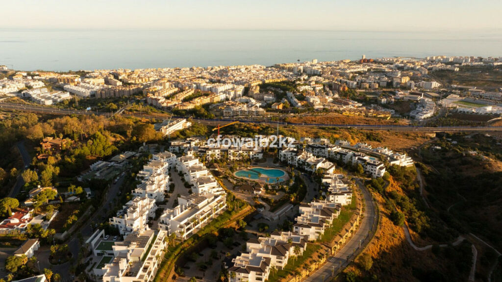 Top Floor Apartment Estepona Málaga - image 23