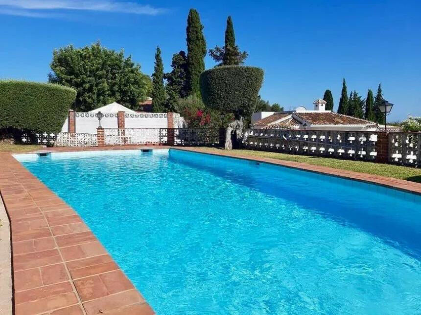 Semi-Detached House Torremuelle Málaga - image 23