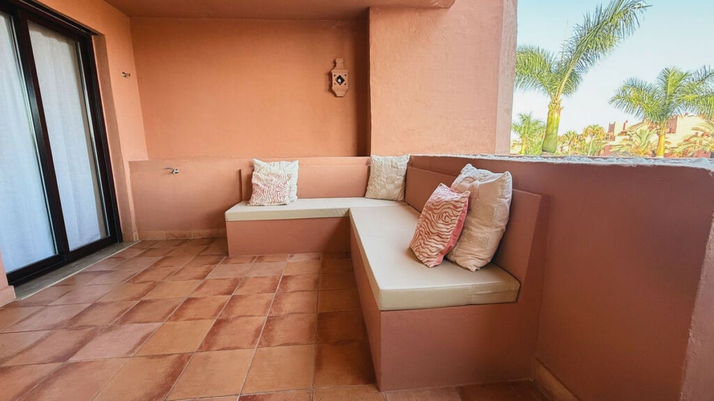 Middle Floor Apartment Estepona Málaga - image 23