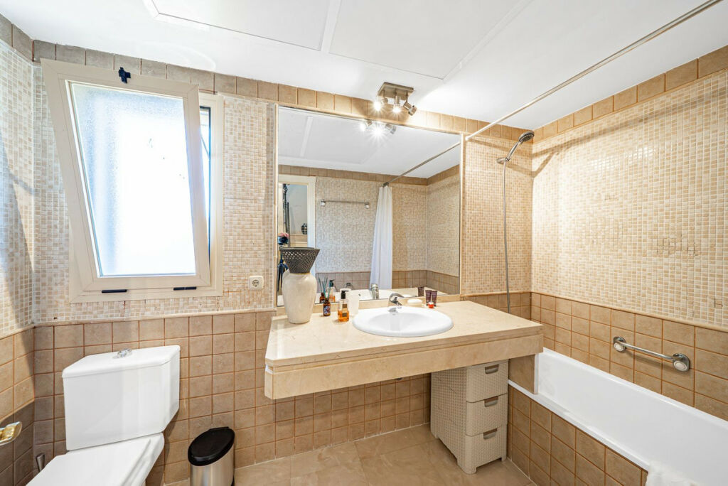 Semi-Detached House Estepona Málaga - image 23