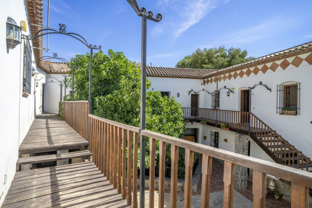 Hotel Benaoján Málaga - image 23