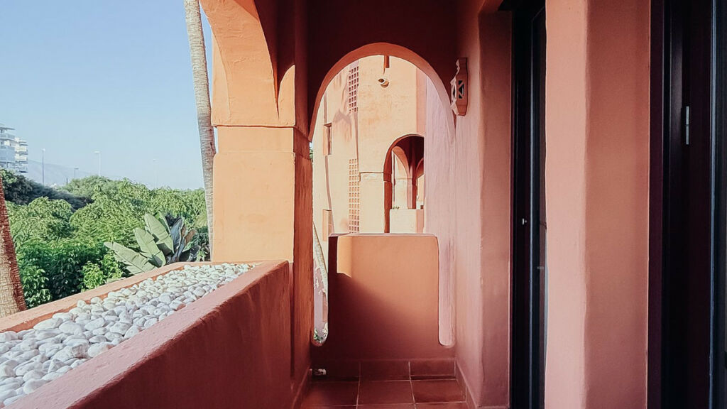 Middle Floor Apartment Estepona Málaga - image 24