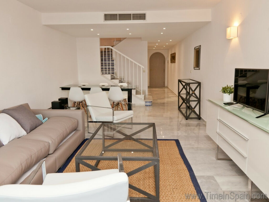 Townhouse Estepona Málaga - image 24