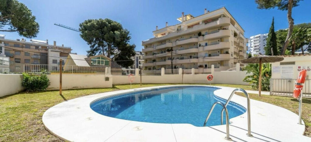 Penthouse Benalmadena Málaga - image 26