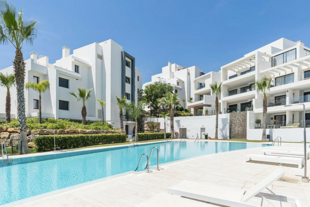 Ground Floor Apartment Estepona Málaga - image 24