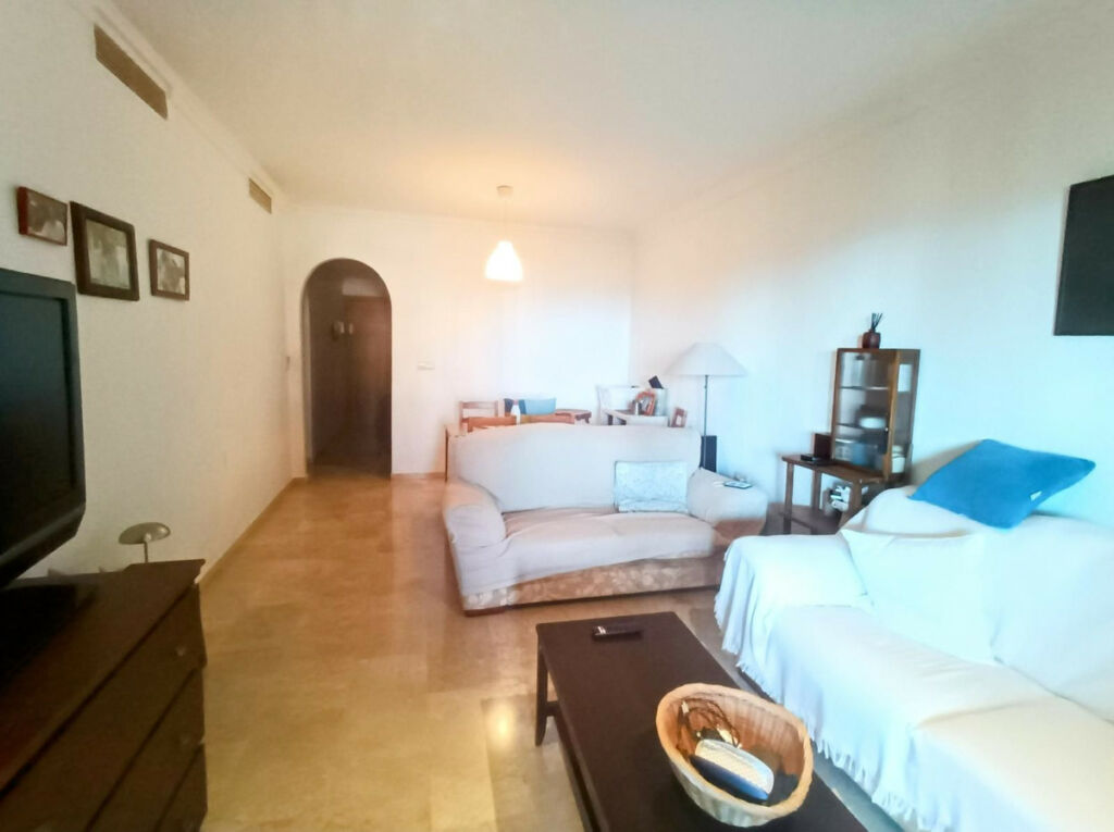 Middle Floor Apartment Riviera del Sol Málaga - image 24