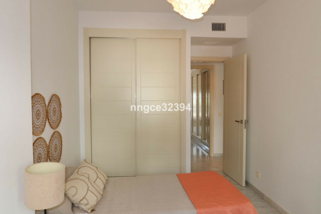 Middle Floor Apartment Estepona Málaga - image 24