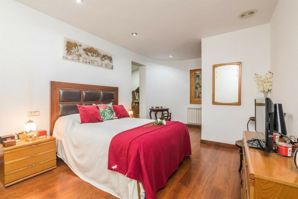 Detached Villa Elche Alicante - image 24