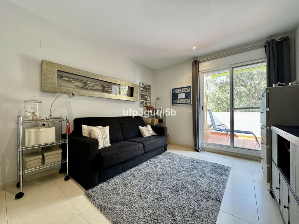Penthouse Torrequebrada Málaga - image 24