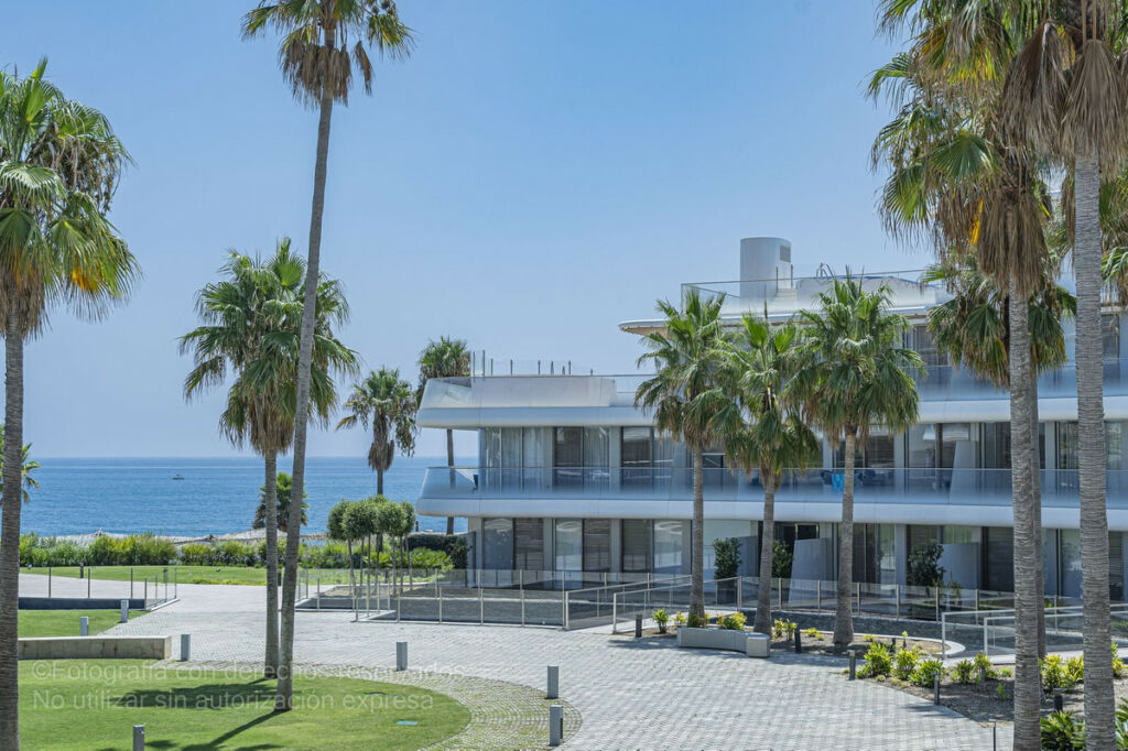 Middle Floor Apartment Estepona Málaga - image 24
