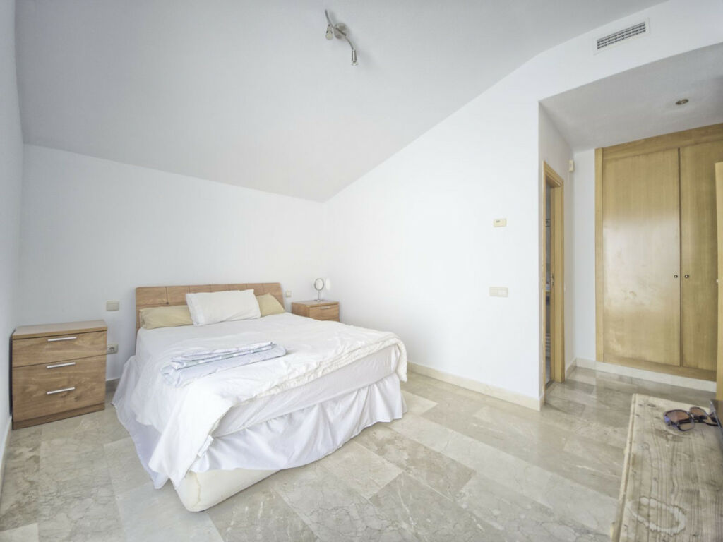 Penthouse Duplex Torrequebrada Málaga - image 24