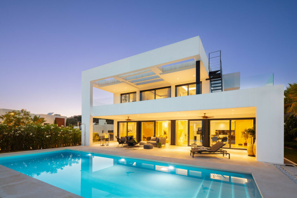 Detached Villa Nueva Andalucía Málaga - image 24