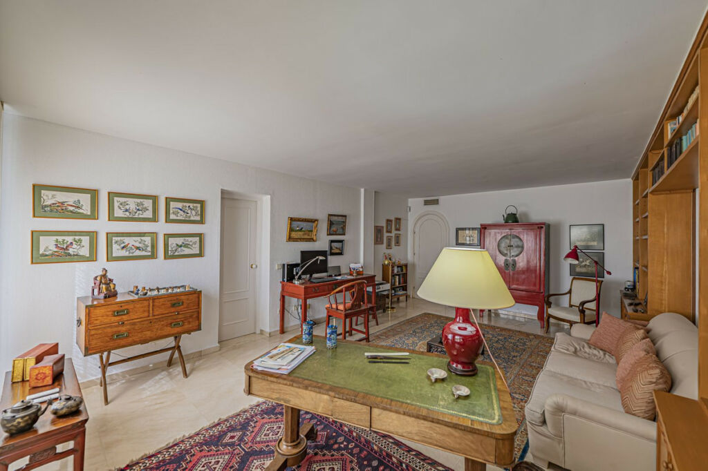 Townhouse Nueva Andalucía Málaga - image 24