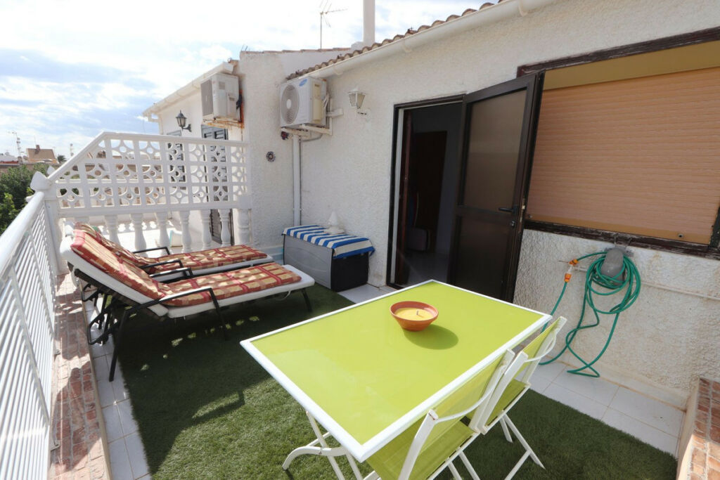 Townhouse Mil Palmeras Alicante - image 24