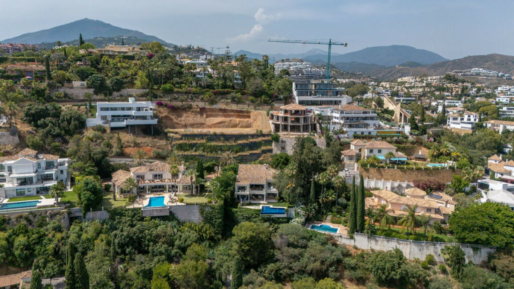 Detached Villa La Quinta Málaga - image 24