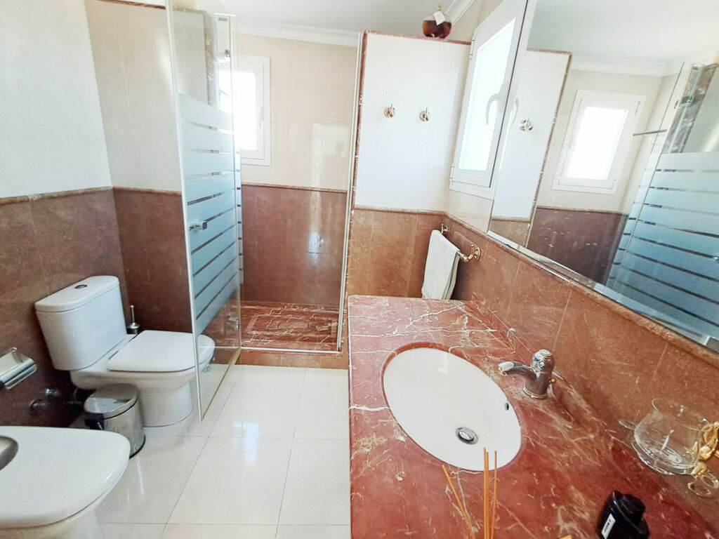 Semi-Detached House Benalmadena Málaga - image 24