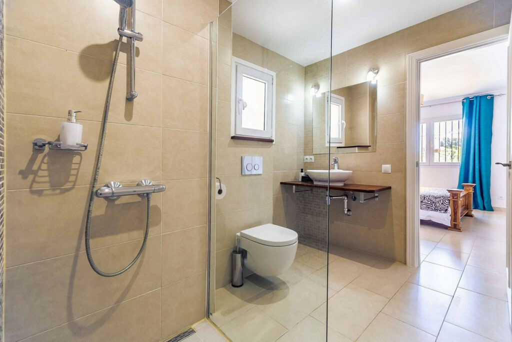 Detached Villa Benalmadena Málaga - image 24