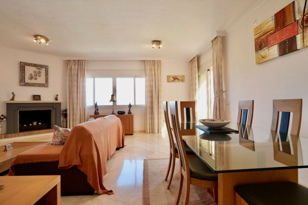 Penthouse La Mairena Málaga - image 24