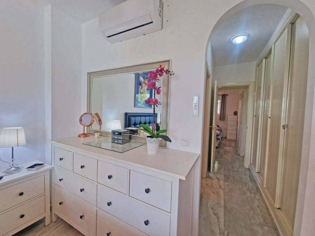Ground Floor Apartment Calahonda Málaga - image 24
