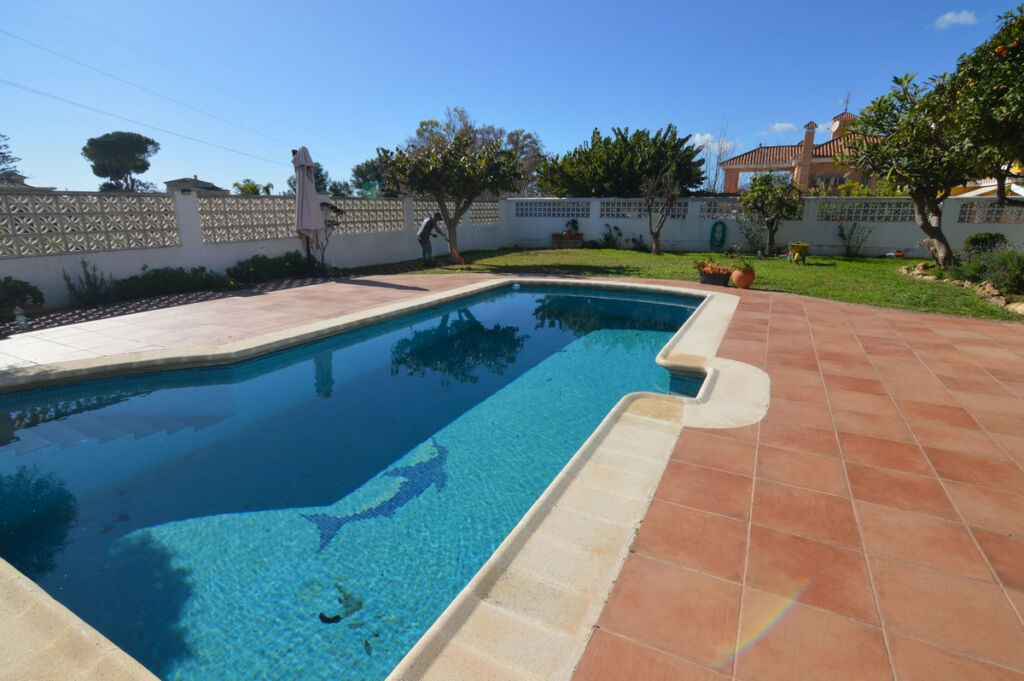 Detached Villa San Pedro de Alcántara Málaga - image 24
