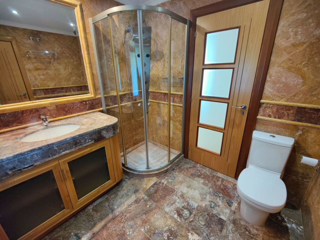 Middle Floor Apartment Marbella Málaga - image 24