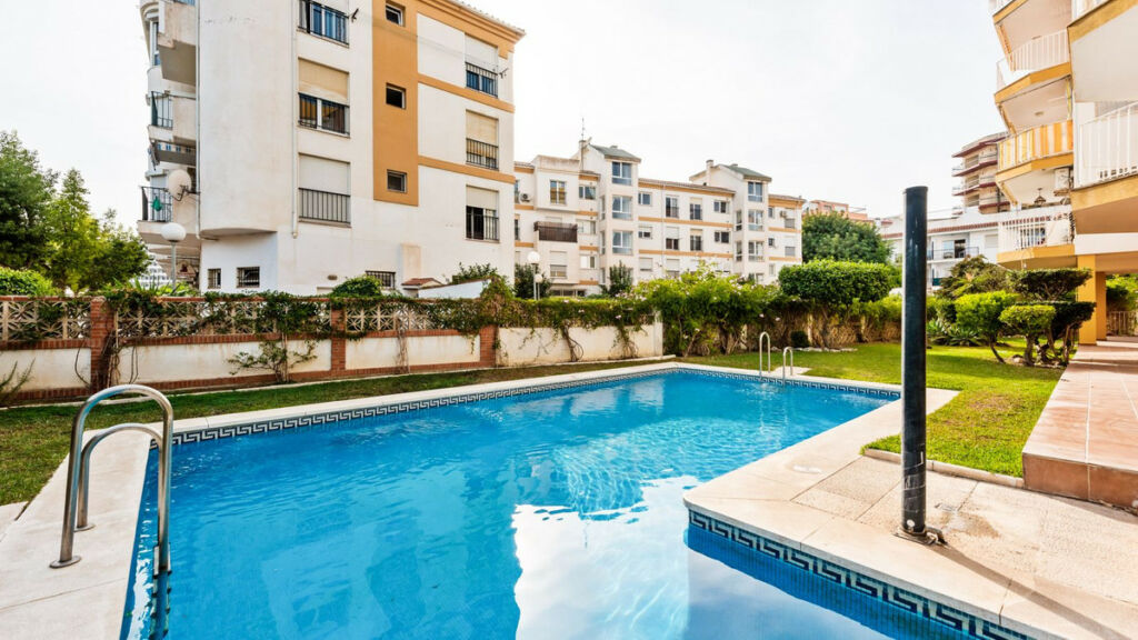 Middle Floor Apartment Torremolinos Málaga - image 24