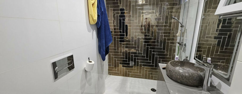 Middle Floor Apartment Estepona Málaga - image 24