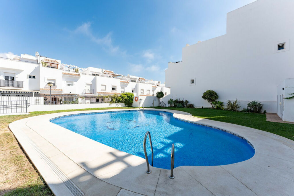 Townhouse Torreblanca Málaga - image 24