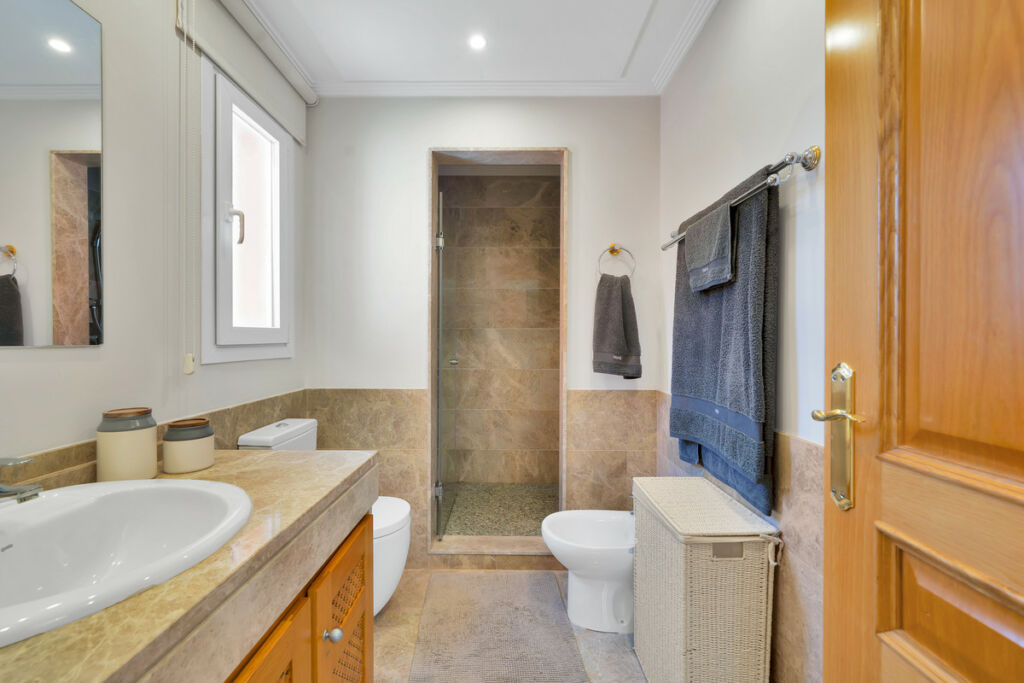 Semi-Detached House Santa Clara Málaga - image 24