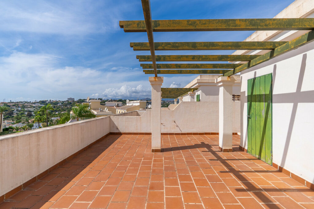 Duplex Nueva Andalucía Málaga - image 24