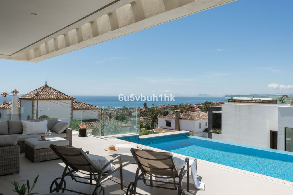 Townhouse Estepona Málaga - image 24