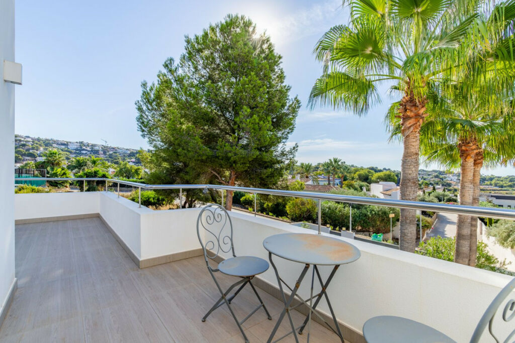 Detached Villa Moraira Alicante - image 24