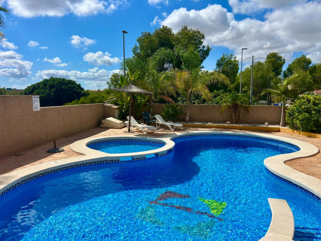 Townhouse Montemar Alicante - image 24