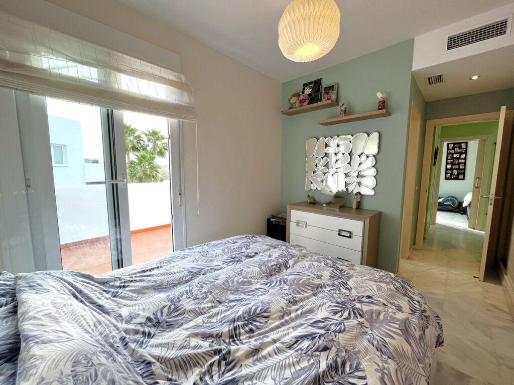 Penthouse Estepona Málaga - image 24