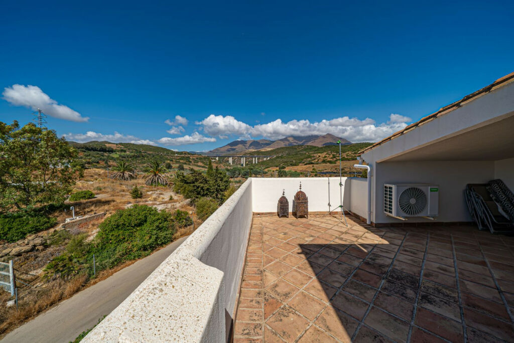 Semi-Detached House Estepona Málaga - image 25