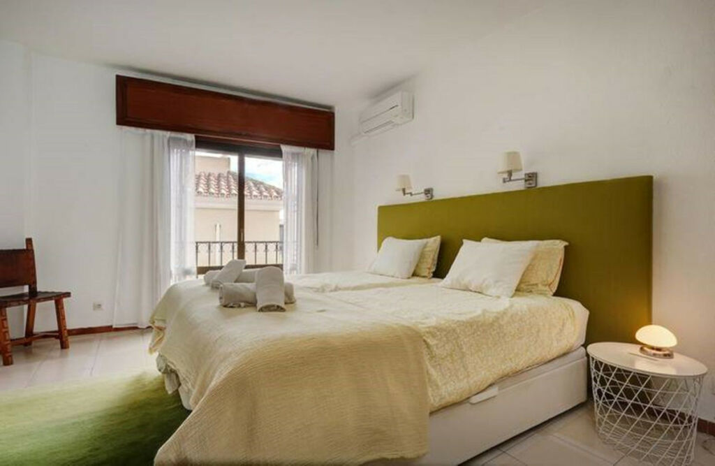 Penthouse Duplex Estepona Málaga - image 25