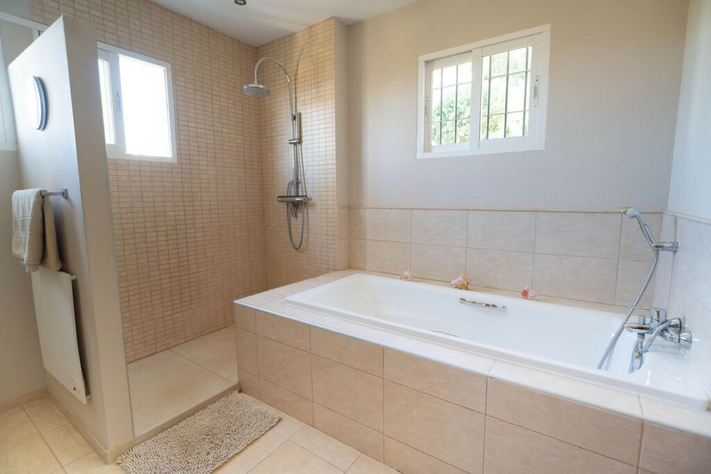 Detached Villa Mijas Málaga - image 25