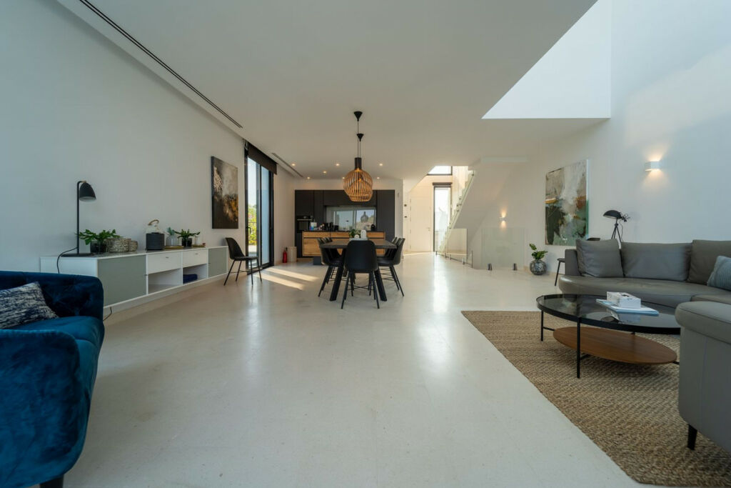 Semi-Detached House Cabopino Málaga - image 25